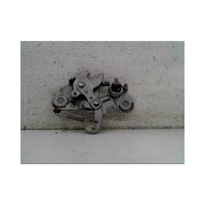 SERRURE CAPOT PEUGEOT 106