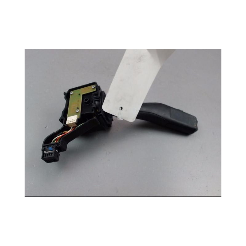 COMMANDE ECLAIRAGE VOLKSWAGEN GOLF V (1K) 2003-2008