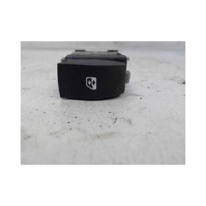COMMANDE LEVE-GLACE PORTE ARD RENAULT MEGANE