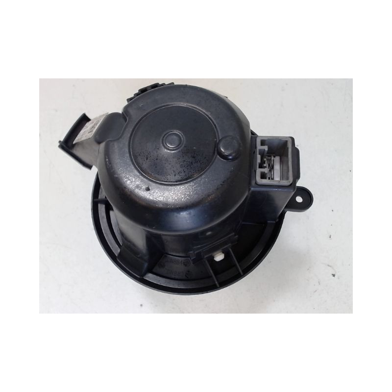 MOTEUR CHAUFFAGE RENAULT TWINGO
