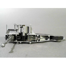 POIGNEE EXTERIEURE PORTE AVANT GAUCHE PEUGEOT 308 2011-