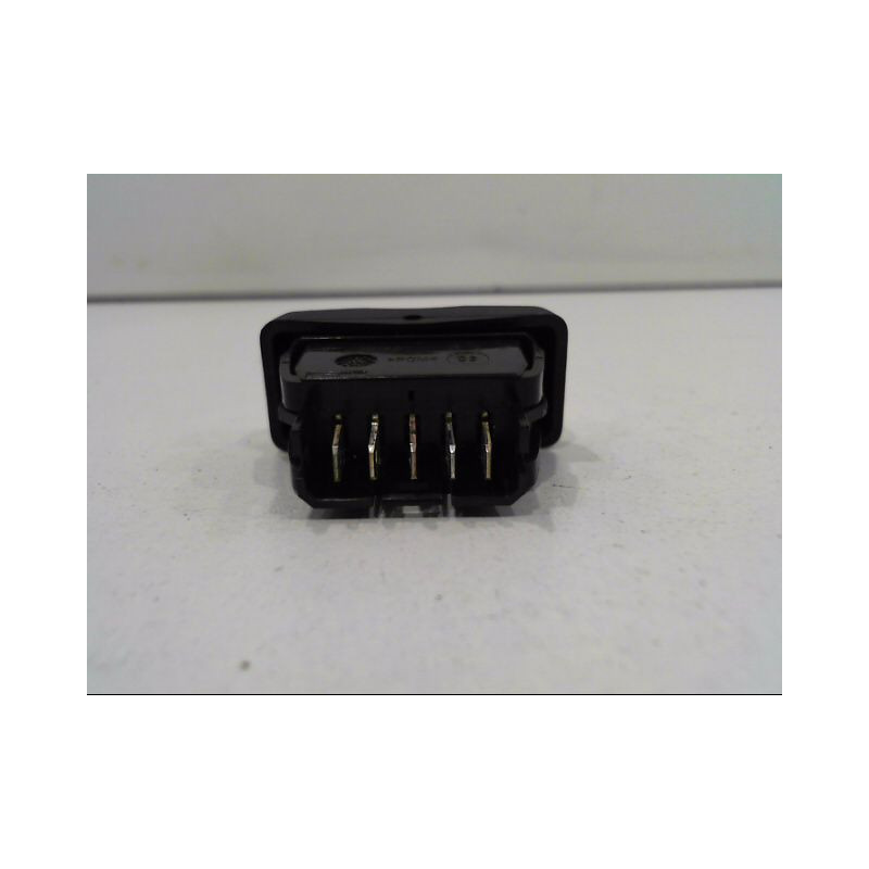 COMMANDE LEVE-GLACE PORTE AVD DACIA LOGAN