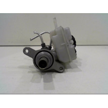 MAITRE CYLINDRE RENAULT TWINGO