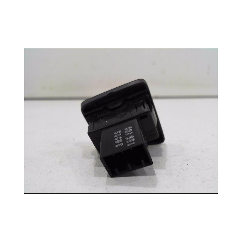 COMMANDE LEVE-GLACE PORTE AVG FIAT 500