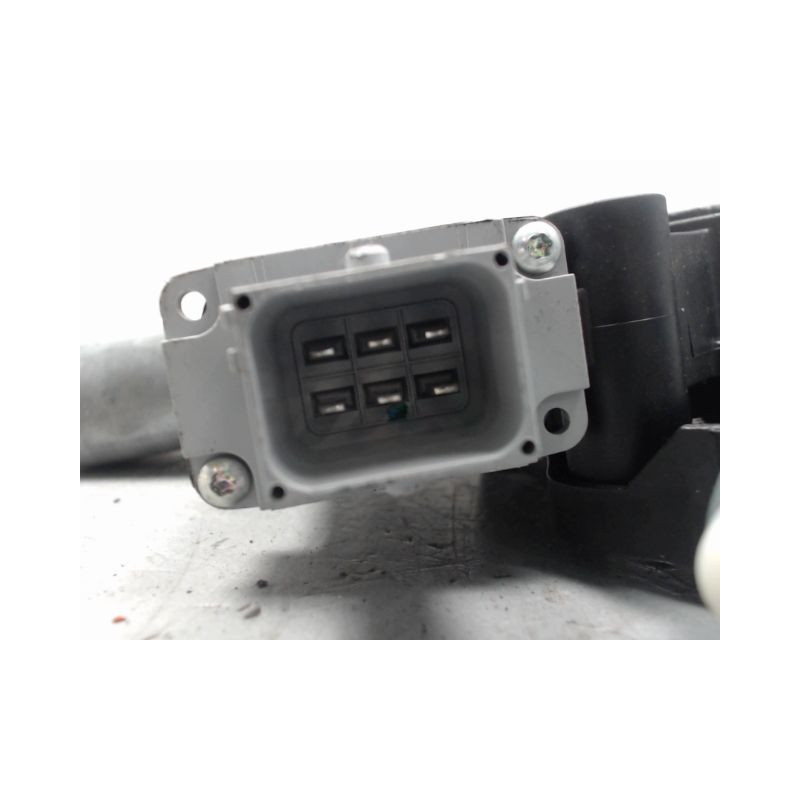 MECANISME+MOTEUR LEVE-GLACE AVANT DROIT OPEL CORSA
