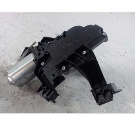 MOTEUR ESSUIE-GLACE AR