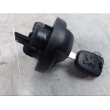 BOUCHON RESERVOIR A CARBURANT PEUGEOT 307 2001-2005