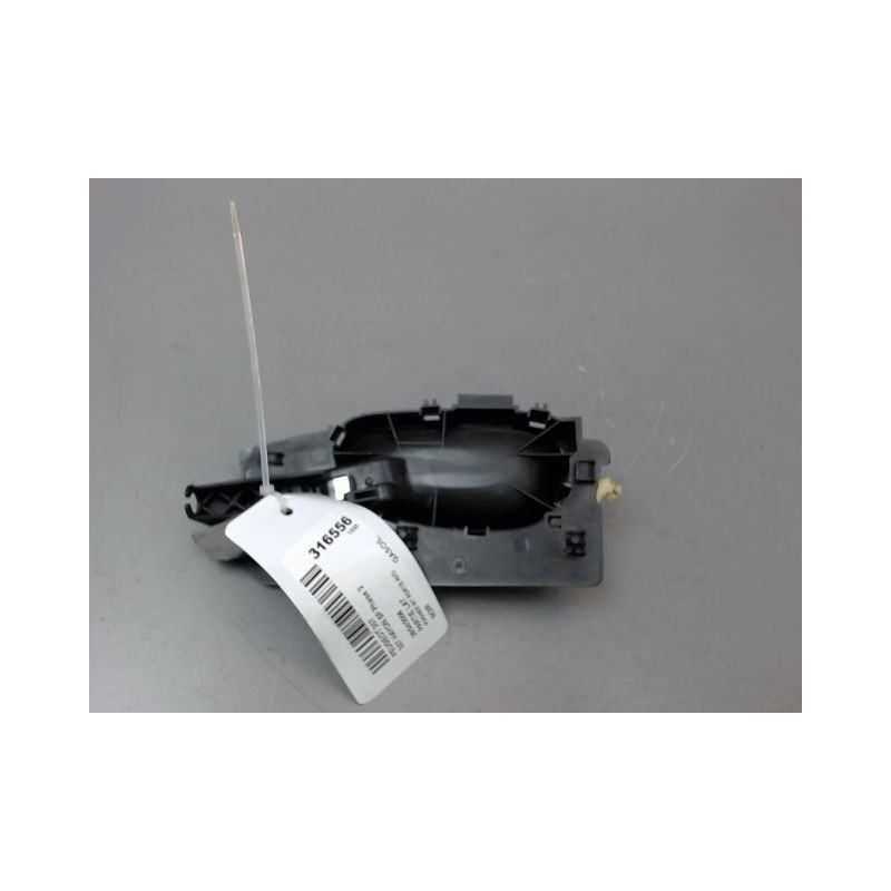 POIGNEE INTERIEURE PORTE AVANT DROIT PEUGEOT 307 Phase 2 2005-2007