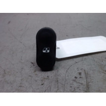 COMMANDE LEVE-GLACE PORTE AVD DACIA DUSTER 2010-