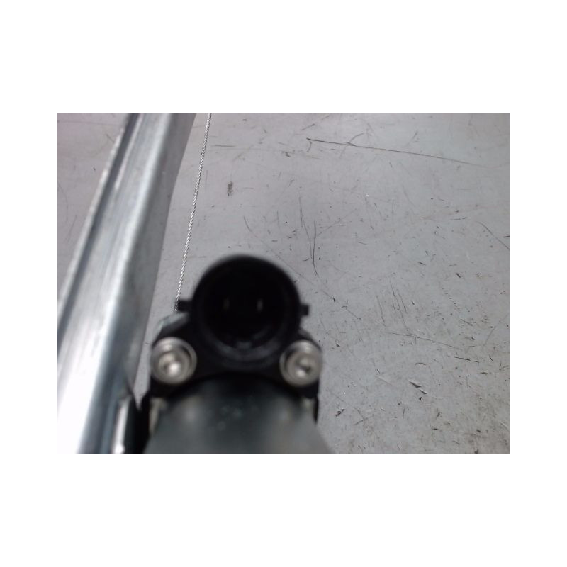 MECANISME+MOTEUR LEVE-GLACE AVANT DROIT DACIA SANDERO 2008-