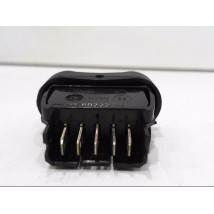 COMMANDE LEVE-GLACE PORTE AVD DACIA SANDERO
