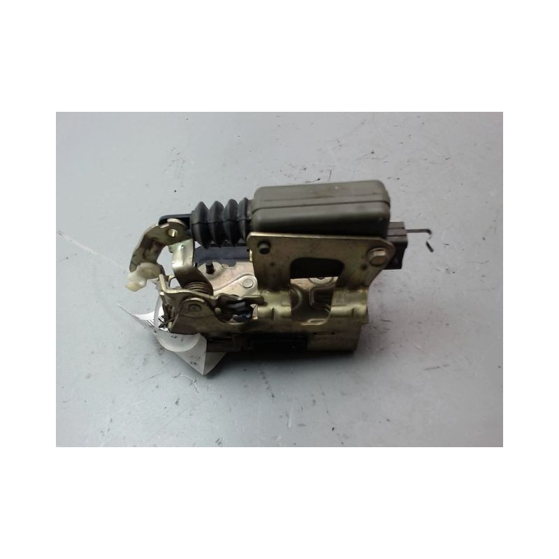 SYSTEME CONDAMNATION ARRIERE GAUCHE RENAULT CLIO I Phase 2 1994-1996