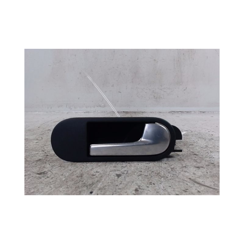 POIGNEE INTERIEURE PORTE ARRIERE DROIT VOLKSWAGEN GOLF V PLUS 2005-