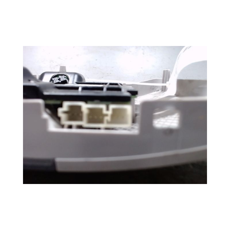 PLAFONNIER MERCEDES CLASSE A 3P