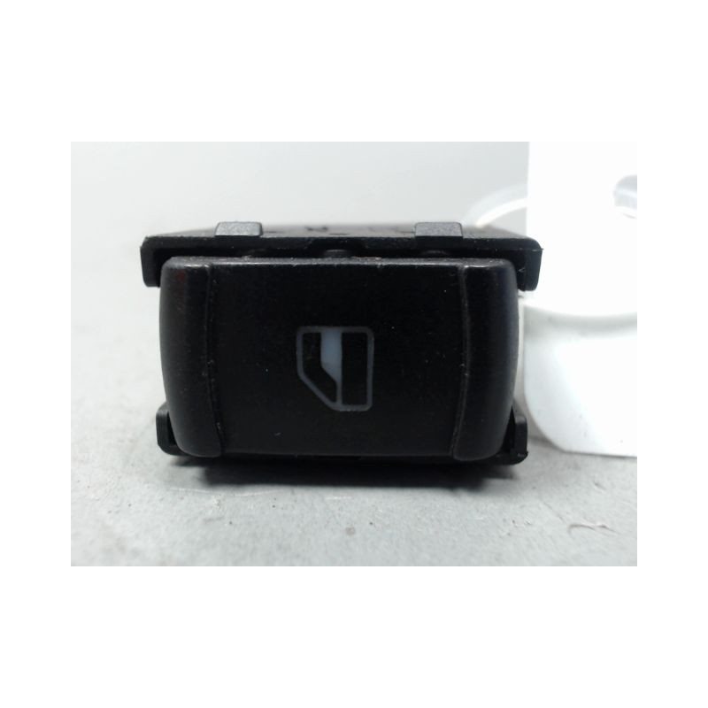 COMMANDE LEVE-GLACE PORTE AVD VOLKSWAGEN GOLF IV 98-2004