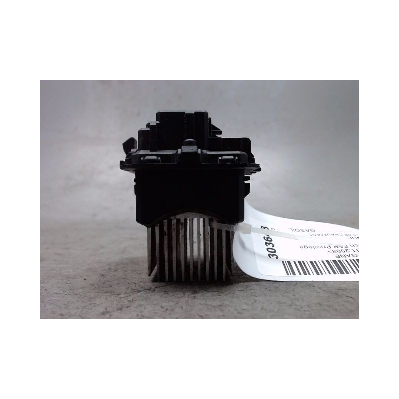 RESISTANCE DE CHAUFFAGE RENAULT MEGANE III 2008-