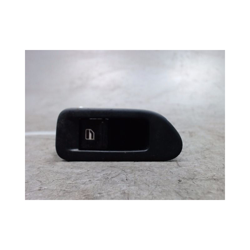 COMMANDE LEVE-GLACE PORTE ARD VOLKSWAGEN GOLF VI 2008-