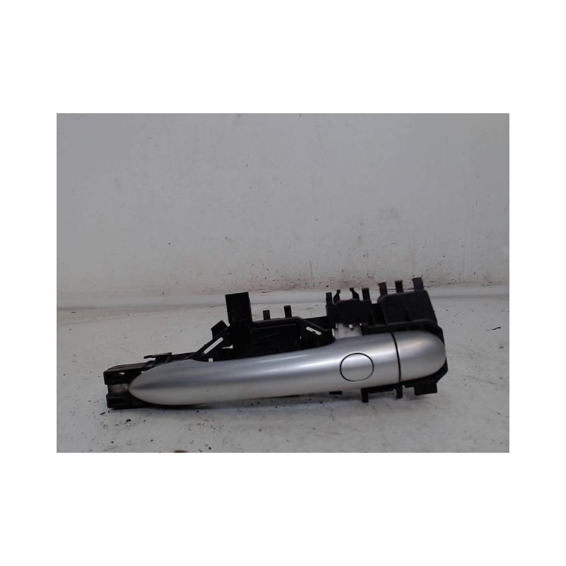 POIGNEE EXTERIEURE PORTE ARRIERE GAUCHE RENAULT MEGANE