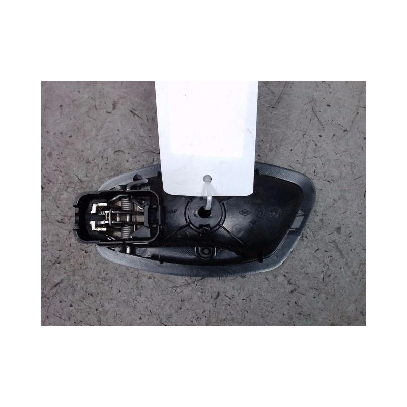 POIGNEE INTERIEURE PORTE AVANT DROIT RENAULT MEGANE III 2008-