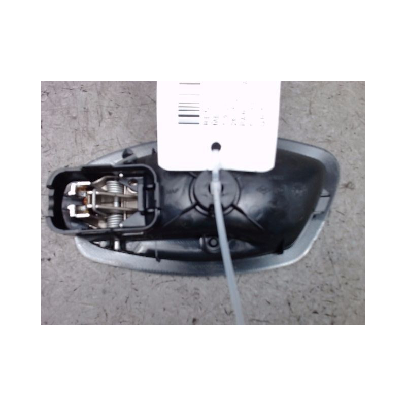 POIGNEE INTERIEURE PORTE ARRIERE DROIT RENAULT MEGANE III 2008-
