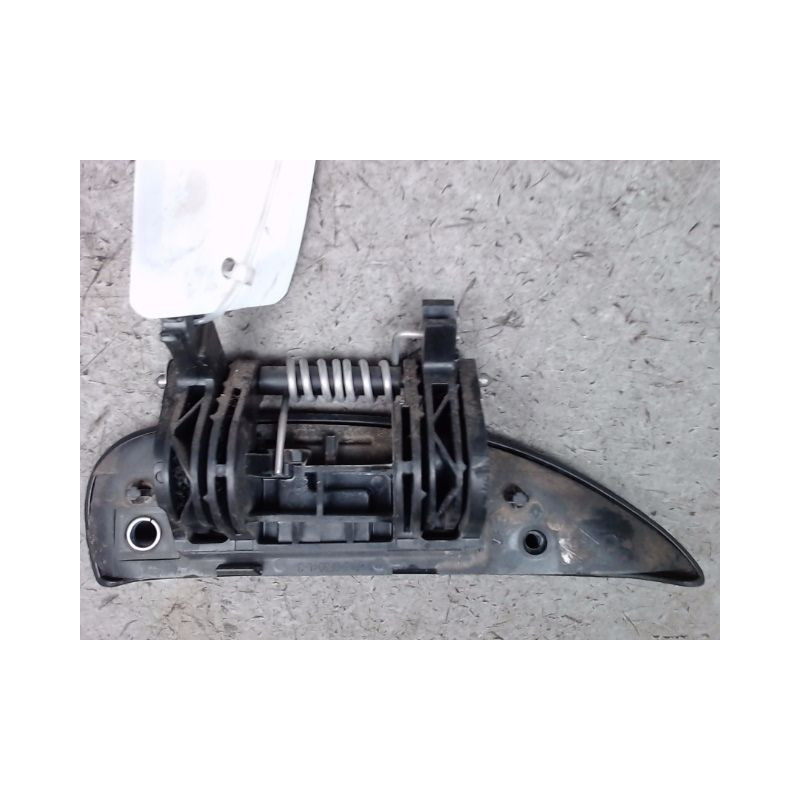 POIGNEE EXTERIEURE PORTE AVANT GAUCHE DACIA SANDERO 2008-