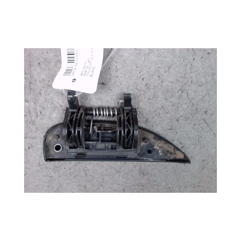 POIGNEE EXTERIEURE PORTE ARRIERE GAUCHE DACIA SANDERO 2008-