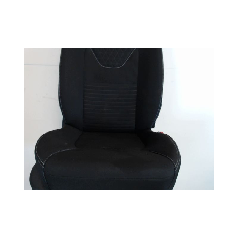 SIEGE AVANT DROIT RENAULT CLIO