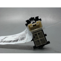 COMMANDE LEVE-GLACE PORTE AVD TOYOTA YARIS 2005-