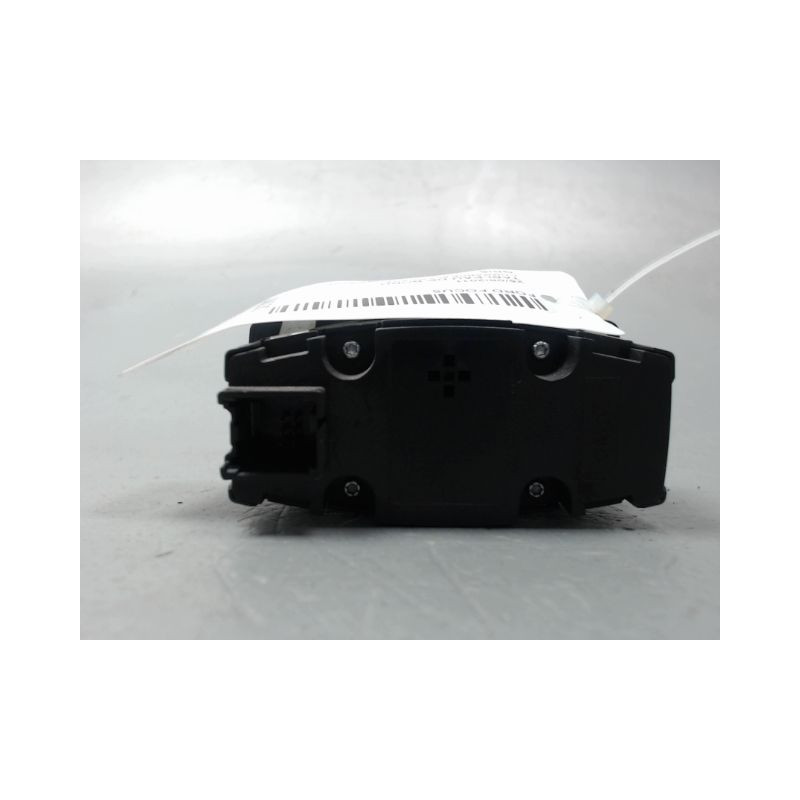 COMMANDE ECLAIRAGE FORD FOCUS