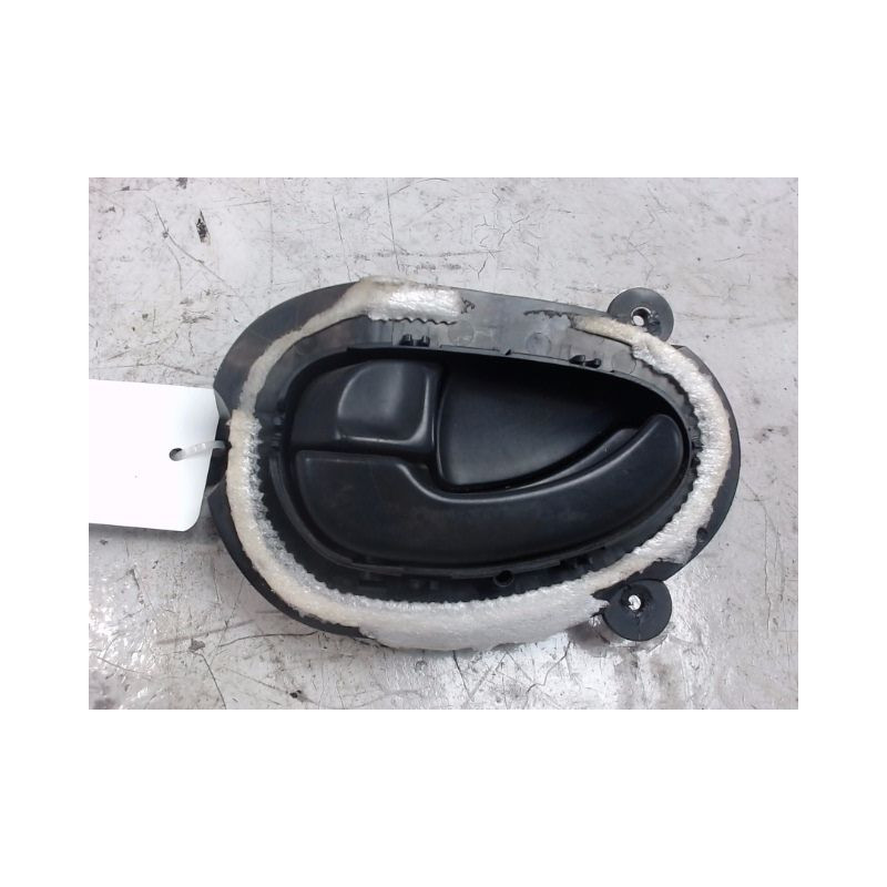 POIGNEE INTERIEURE PORTE AVANT GAUCHE PEUGEOT 406 99-04