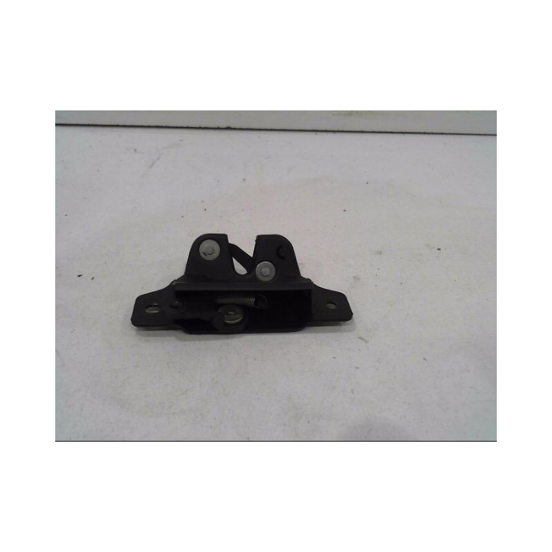 SERRURE HAYON  PEUGEOT 206