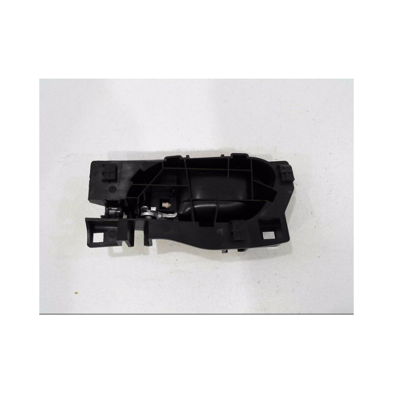 POIGNEE INTERIEURE PORTE AVANT DROIT PEUGEOT 207