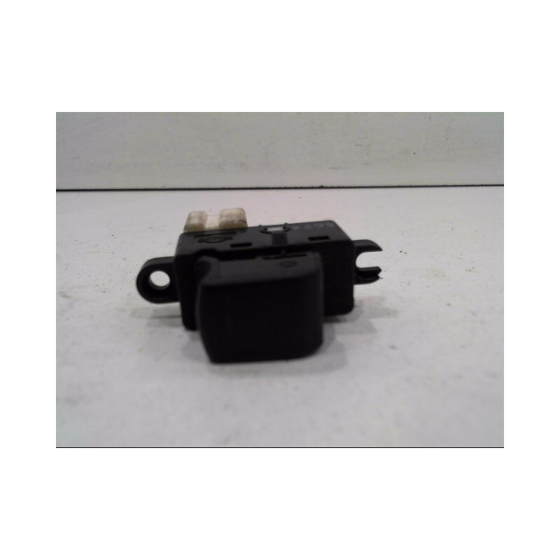 COMMANDE LEVE-GLACE PORTE AVD NISSAN MICRA