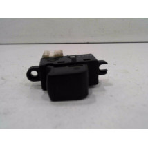COMMANDE LEVE-GLACE PORTE AVD NISSAN MICRA