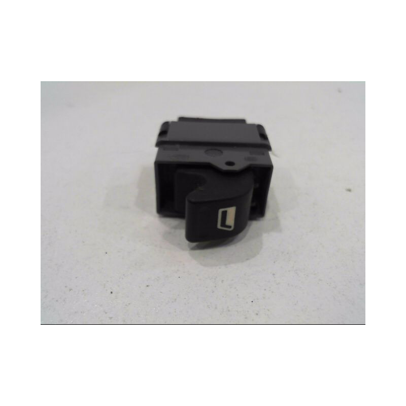 COMMANDE LEVE-GLACE PORTE ARD PEUGEOT 307