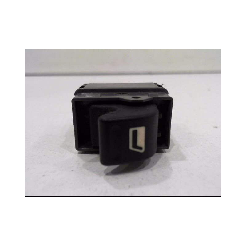 COMMANDE LEVE-GLACE PORTE ARG PEUGEOT 307