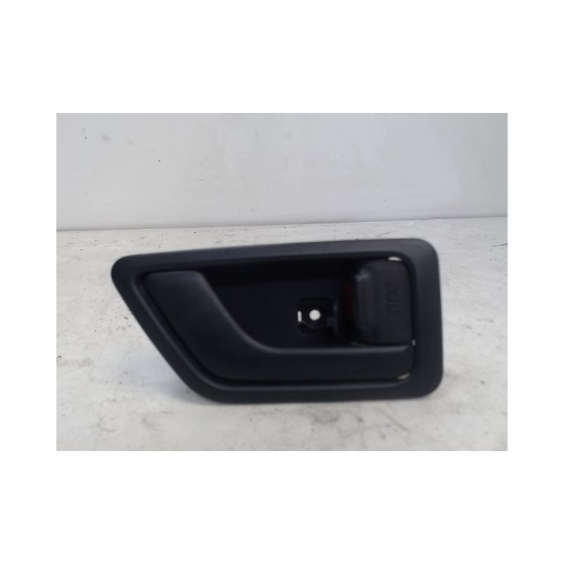 POIGNEE INTERIEURE PORTE AVANT DROIT HYUNDAI GETZ