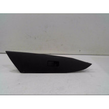 COMMANDE LEVE-GLACE PORTE AVD MAZDA 3