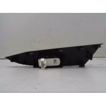 COMMANDE LEVE-GLACE PORTE AVD MAZDA 3