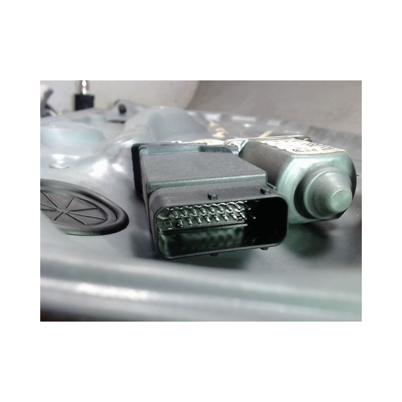 MECANISME+MOTEUR LEVE-GLACE AVANT DROIT VOLKSWAGEN GOLF IV 98-2004