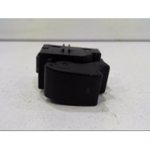 COMMANDE LEVE-GLACE PORTE ARD TOYOTA AVENSIS