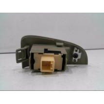 COMMANDE LEVE-GLACE PORTE ARG TOYOTA AVENSIS