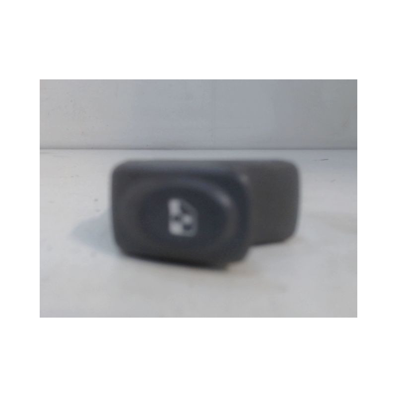 COMMANDE LEVE-GLACE PORTE AVD RENAULT TWINGO