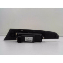 COMMANDE LEVE-GLACE PORTE ARG MAZDA 3