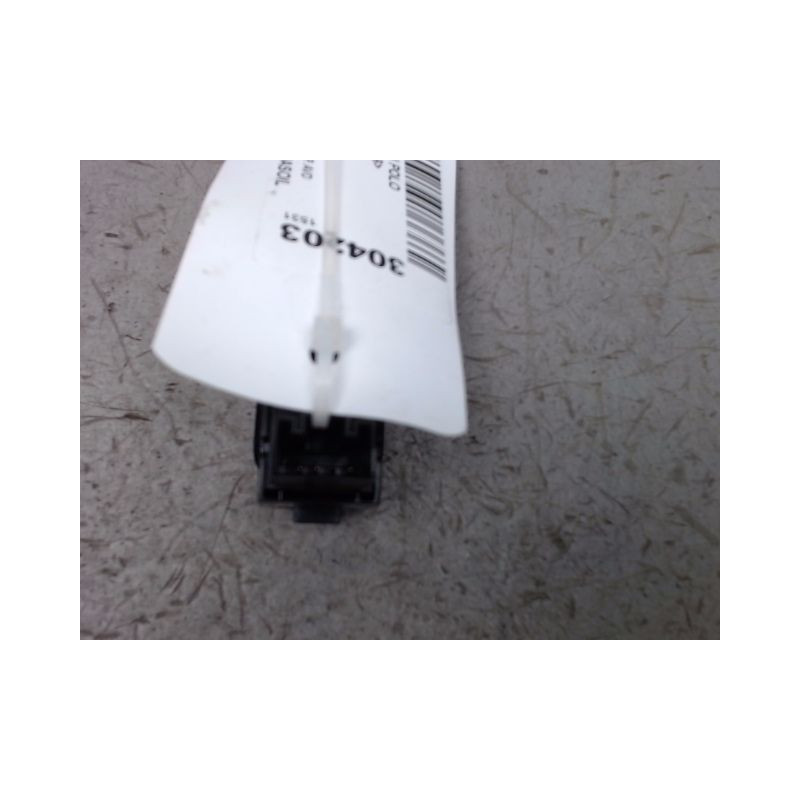 COMMANDE LEVE-GLACE PORTE AVD VOLKSWAGEN POLO 2009-