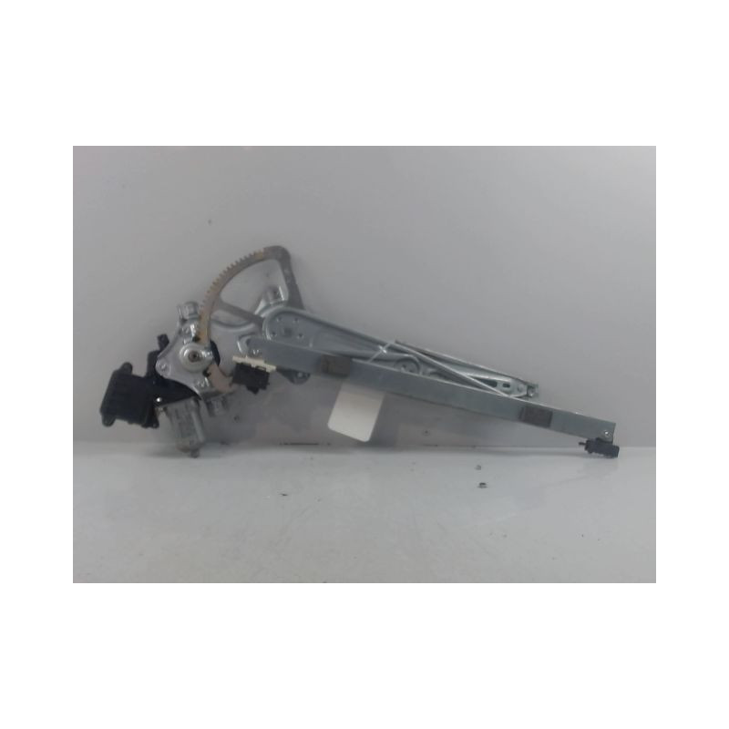 MECANISME+MOTEUR LEVE-GLACE AVANT DROIT TOYOTA AURIS 2010-