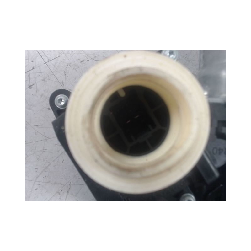 MECANISME+MOTEUR LEVE-GLACE AVANT DROIT TOYOTA AURIS 2010-