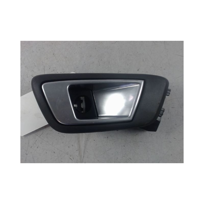 POIGNEE INTERIEURE PORTE ARRIERE DROIT FORD FIESTA 2010-