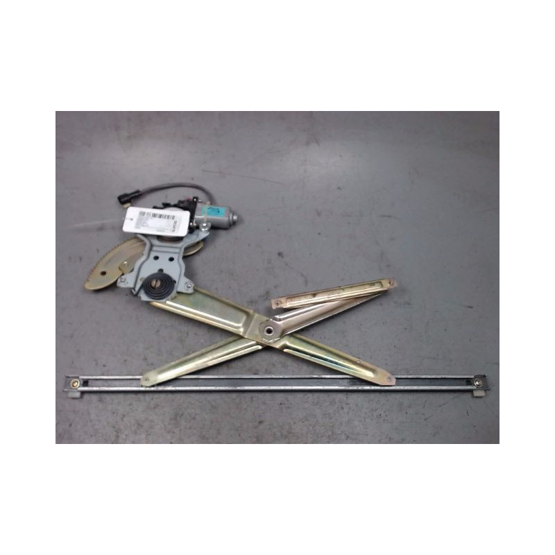 MECANISME+MOTEUR LEVE-GLACE AVANT DROIT KIA CARNIVAL