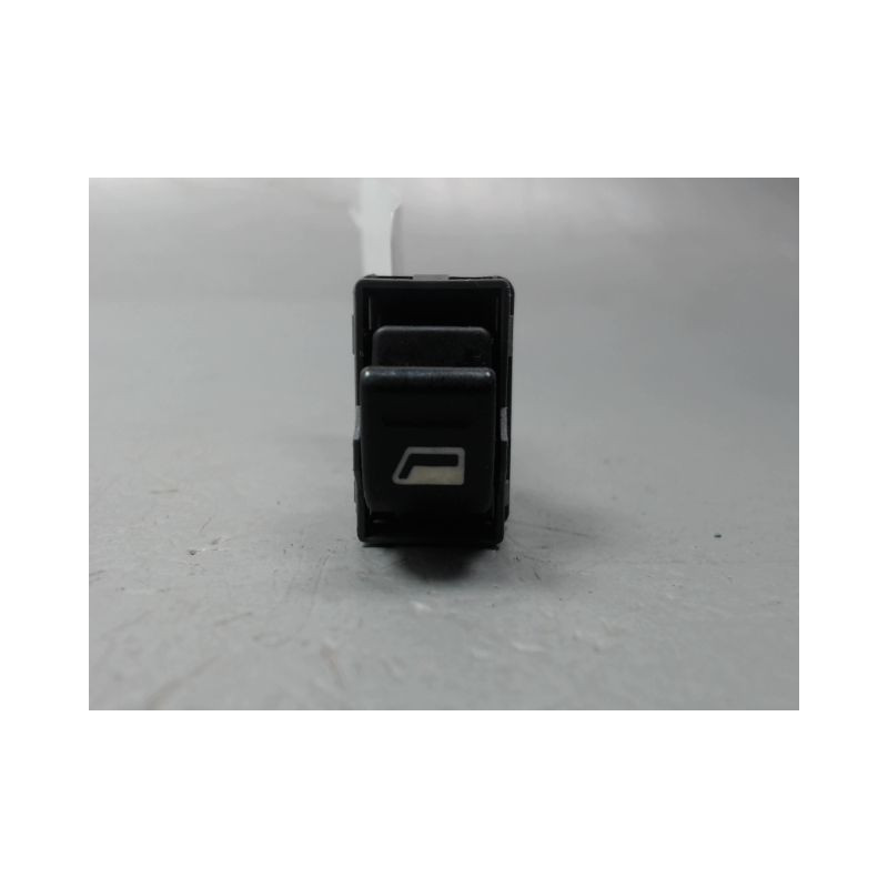 COMMANDE LEVE-GLACE PORTE AVD PEUGEOT 307 2005-2007